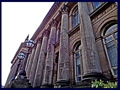 Town Hall, Victoria Square